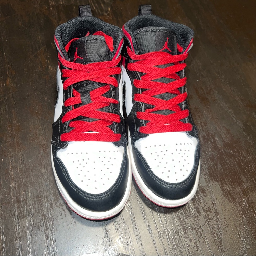Little Kids Air Jordan Retro 1 Mid 13c